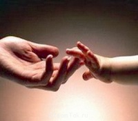 Приму в дар стульчики для кормления и видеокамеру. - a_4fd53cea.jpg