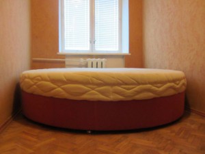 Отдам кровать б у - IMG_6843.JPG