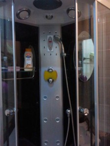 Душевая кабина. - 85F94292-4171-4C5D-8899-D6F42EB7212D.jpg