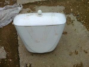 Бачек от унитаза - IMG_20150627_183112.jpg