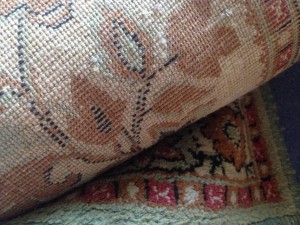 Отдам ковер, зеркало, магнитную доску - image.jpg