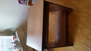 ДАРОМ КРОВАТЬ, СТЕЛЛАЖ, СТОЛ - 20150829_155317.jpg