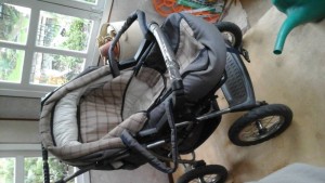 Отдам коляску - 20150829_081147.jpg