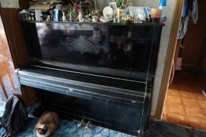 Отдам пианино - DSC00683.JPG