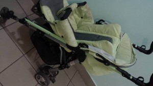 нужна коляска.отблагодарю - 1443802210092.jpg