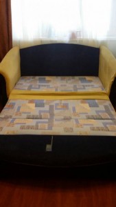 Отдам даром диван - image-8f5b55d4f0f5f943650dc9a8235a815171ed5e71eaa666e5e5dcfc467df74616-V.jpg