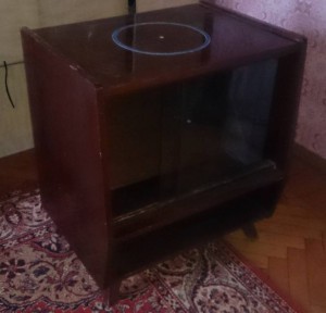 Даром тумба. Самовывоз - Bg1-YKLc3p0.jpg