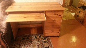 ОБМЕНЯЮ КОМПЬЮТЕРНЫЙ СТОЛ - ahvIIHZ21SA.jpg