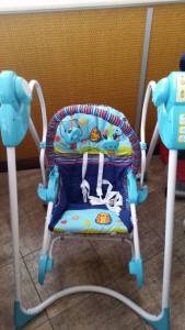Отдам качели электронные Fisher price 3-в-1 - 20160112_115025.jpg