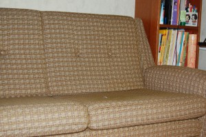 Отдам советский двуспальный диван - DSC_0007 (800x532).jpg