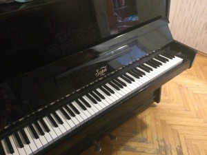 Пианино - photo-94395348_402742381.jpg