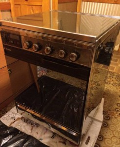 возьму в дар электрическую плиту,диван,холодильник 95-11-62 - ypEv_VSMABQ.jpg