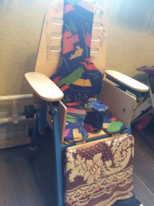 Детский стульчик с фиксаторами - image2.JPG