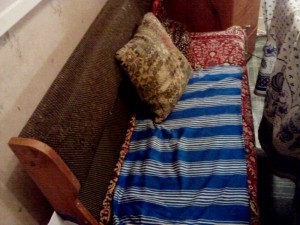 Пристроено. Диваник от кухонного уголка - Диванчик_на_кухне.25[1].jpg