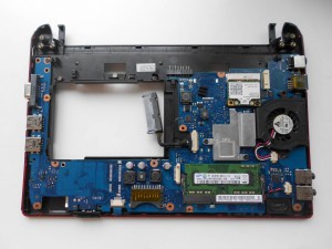 Остатки нетбука на пиво - DSCN0907.JPG