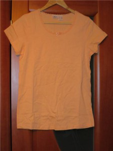 Одежда женская 42-46 . Парфюм. - Футба персик.jpg