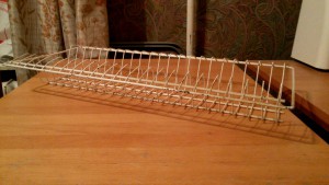 Отдам даром в Москве. Полки к холодильнику Ariston Hotpoint RMBA 12002 новые: - Сушилка для посуды в кухонный шкаф советская (2).jpg