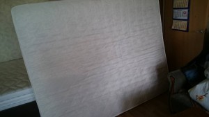  ОТДАНО Отдам матрас 160 200 - DSC_0010.JPG