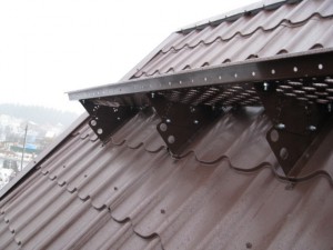 Переходные мостики и элементы безопасности кровли - мостик1.jpg