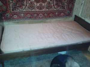 Подарю Стенку,кровать с матрасом, ковры. - 20160423_191102.jpg