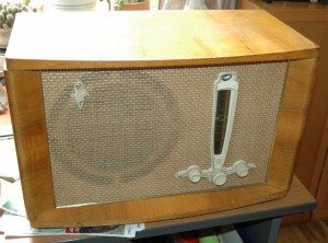 Куплю, приму в дар для коллекции Радиотехнику магнитофоны радиолы проигрыатели - рига10.jpg