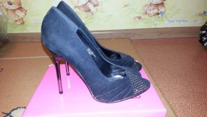 Верхняя одежда на девушку 42-44 - 20150818_125318.jpg