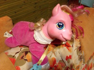 отдам - AYImFo9_0Xo.jpg