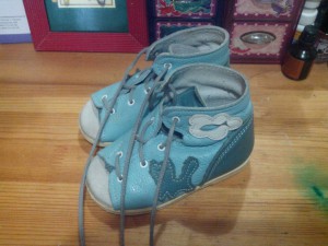 отдам детскую обувь - IMG_20160624_100203.jpg