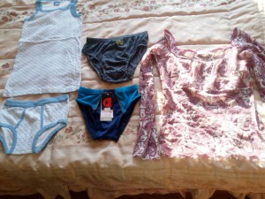 Продам пакет вещей, почти все вещи новые. Цена за все – 400 руб - IMG_20160810_183748.jpg