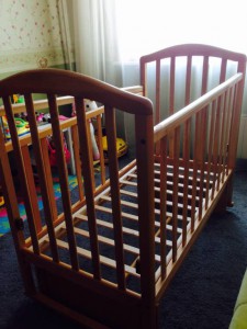 Отдам даром кроватку - image.jpg