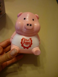 Игрушка свинка. Отдала. - P1180535.JPG