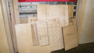 Отдам обрезки фанеры - DSCF0203.JPG