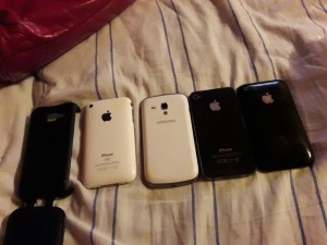 2 третих айфона - 1472491747366755568028.jpg