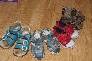 Отдам обувь и одежду нуждающимся - IMG_2837.jpg