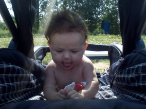 отдам в дар угловой диван и кресло - IMG_20160725_100216.jpg