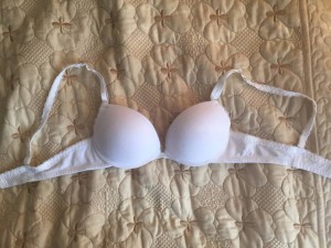 Бюстгальтер белый пуш ап 1-2 размер 75-85  - image.jpeg