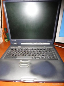 Старый ноутбук на обмен  - big_70647d35e2772360d53e65bf7cd29dc2_7899956.JPG