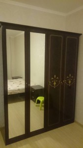 Отдам шкаф и стол с ящиками бесплатно самовывоз - DSC_3436.JPG