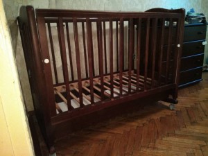 Отдам детские стульчик и кроватку - IMG_20160925_154547.jpg