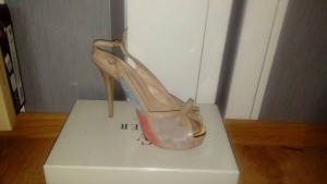 туфли, босоножки 40 р.,высокий каблук - 20160922_134816.jpg