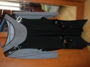 Отдам даром летнюю одежду 56-58 размера - SAM_8998.JPG