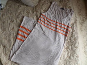 Отдам женские молодежные вещи 42-44-46,мешки для обуви,сумку - SAM_1967.JPG