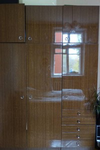 Отдам шкаф для одежды- шифоньер - DSC03064.JPG