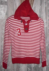 Отдам девичьи вещи за сок. - капюшон.jpg