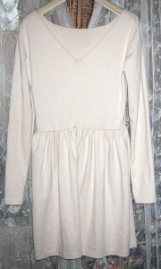 Девичьи вещи меняю на сок - 1 молочное трикотажное.jpg