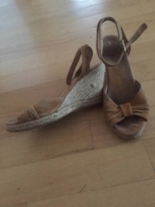 Отдам босоножки р.37 - IMG_5474.JPG