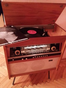проигрыватель для пластинок приму в дар,обменяю. - IMG-20161112-WA0002.jpg