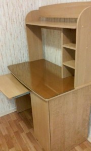 Меняю стол на кресло стул на колесиках - стол1.JPG