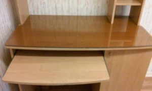 Меняю стол на кресло стул на колесиках - стол 3.JPG