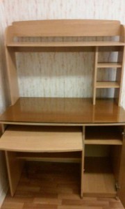 Меняю стол на кресло стул на колесиках - стол 4.JPG